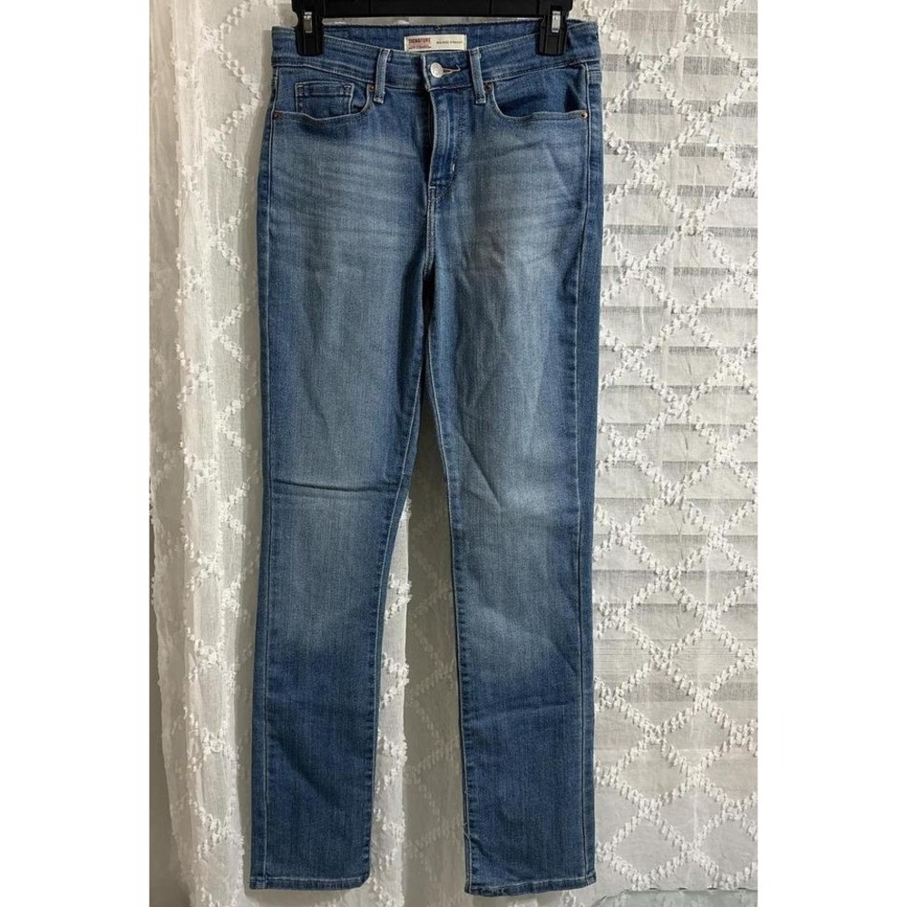 Signature by Levi Strauss Modern Straight Jeans Medium Wash Denim Blue Women 4
